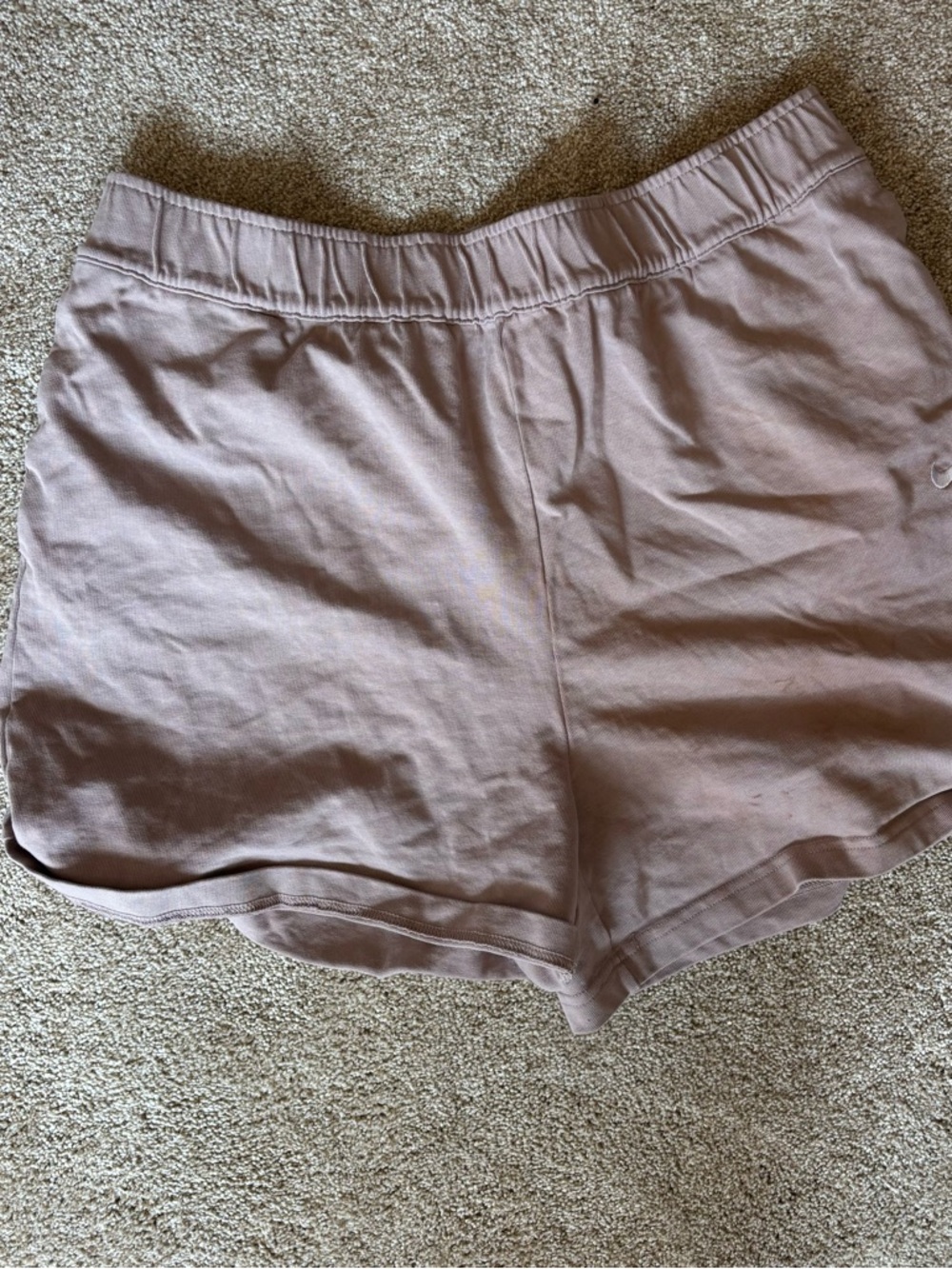 Nike Women's Mauve Elastic-Waist Athletic Shorts